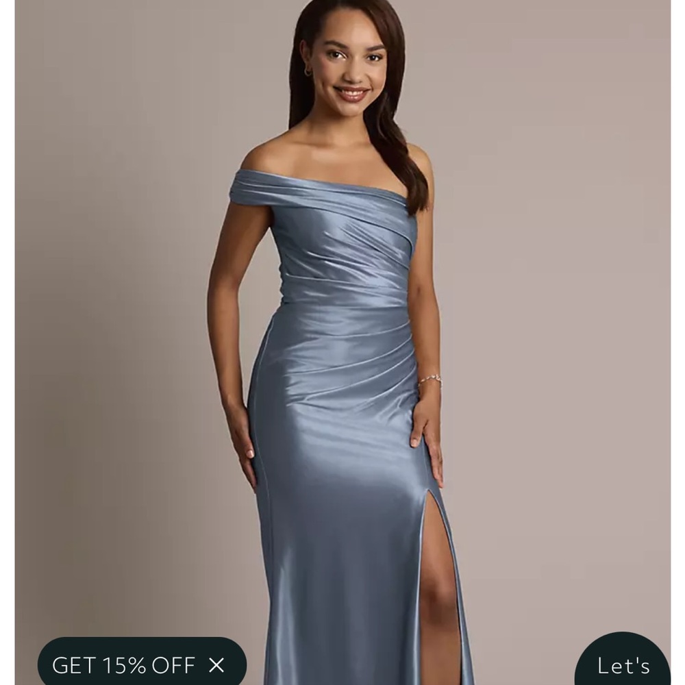 Elegant Off-Shoulder Blue Evening Gown